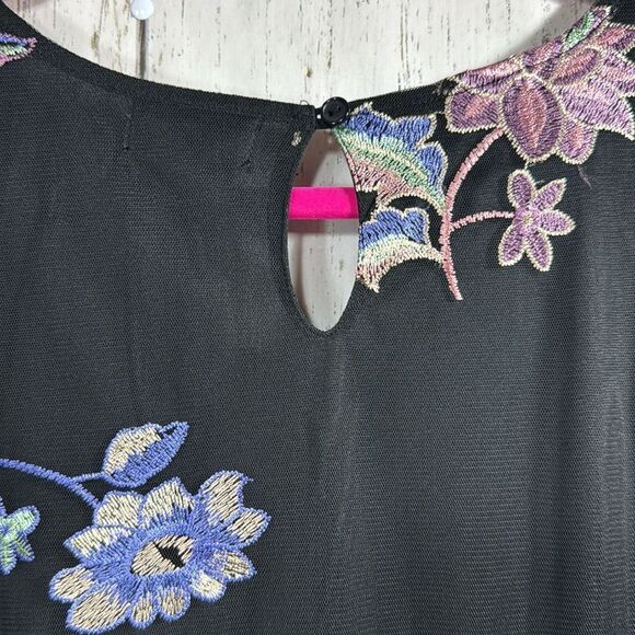 Catherines Black Floral Embroidered Mesh Blouse Womens 4X Elegant Boho Romantic - Picture 11 of 16